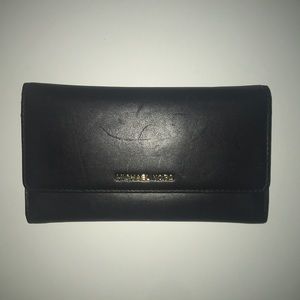 Michael Kors Wallet w/ Flap